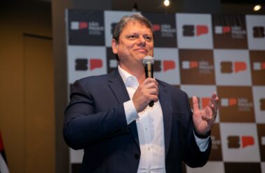 Tarcísio e o mecanismo político