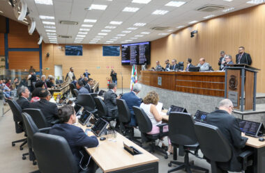 Tensão e constrangimento dos investigados