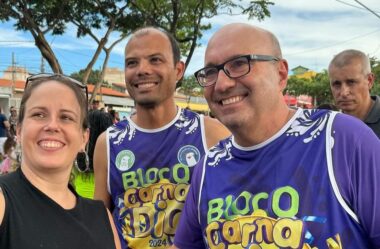 O ardente Fogo-amigo na Careca